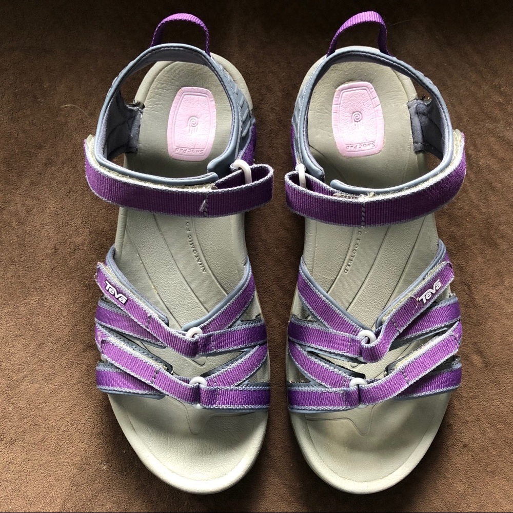 TEVA Women’s Tierra Sandal in Purple & Gray